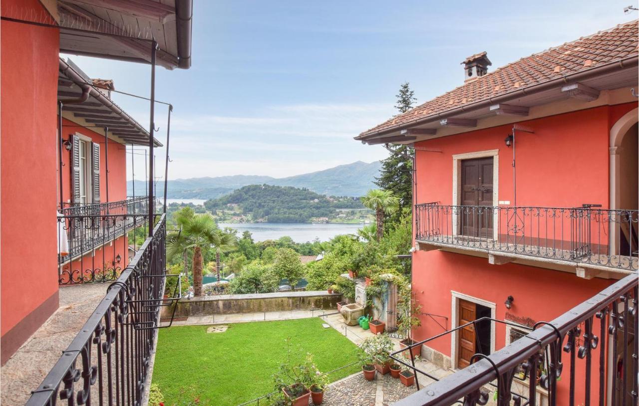 Cozy Apartment In Carcegna Di Miasino No Петенаско Екстериор снимка